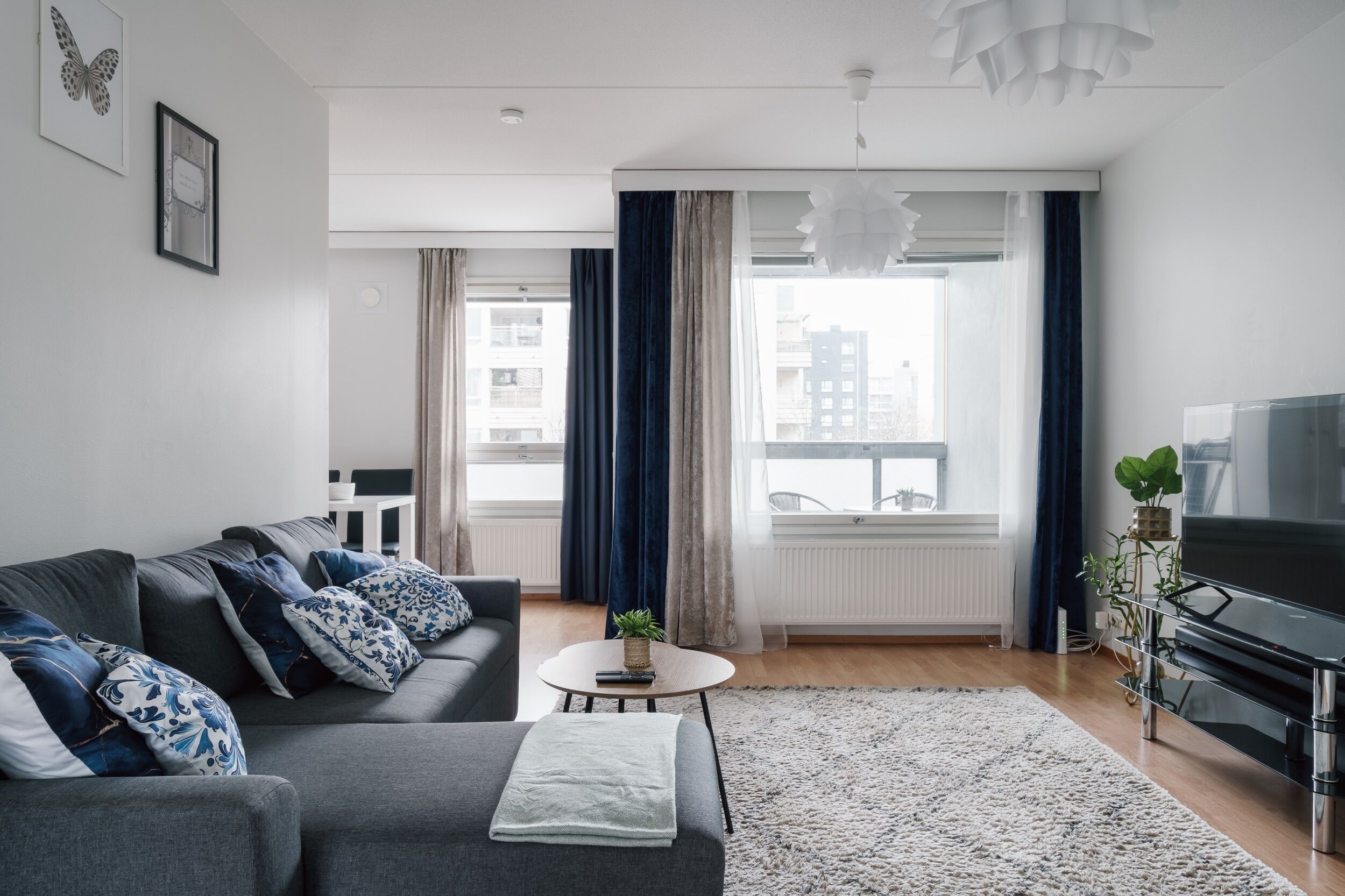 Apartemen Klasik, pemandangan kota | Area keluarga | Televisi layar datar 45-inci dengan saluran TV kabel