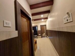 Deluxe Double Room | Free WiFi