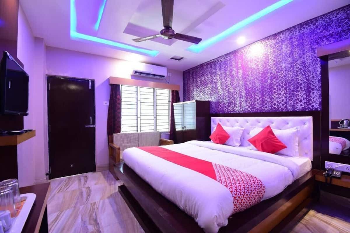 Classic Double Room, Balcony | Free WiFi