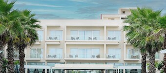 Golden Sands - By The Bay Resorts