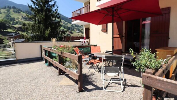 Outdoor dining - Apartment in Areches-beaufort Near Skiing (Beaufort)