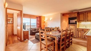 Unclassified image, 3 of 4, button - Apartment in Le Chantel With Mont Blanc View (Bourg-Saint-Maurice)