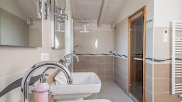 House | Bathroom