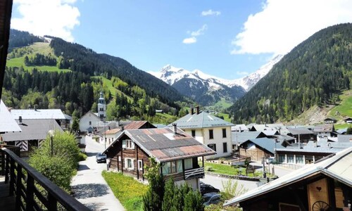 Very Cozy Chalet for 10 People With Internet and 3-star Rating