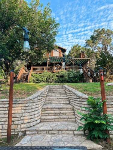 Waterfront Cottonwood Cove Lodge Dock & Kayaks!