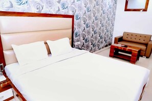 Executive Double Room | Free WiFi