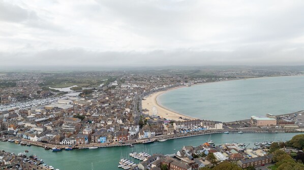 Apartment | 2 bedrooms - Spacious 2-floor Flat Near Weymouth Seafront (Weymouth)