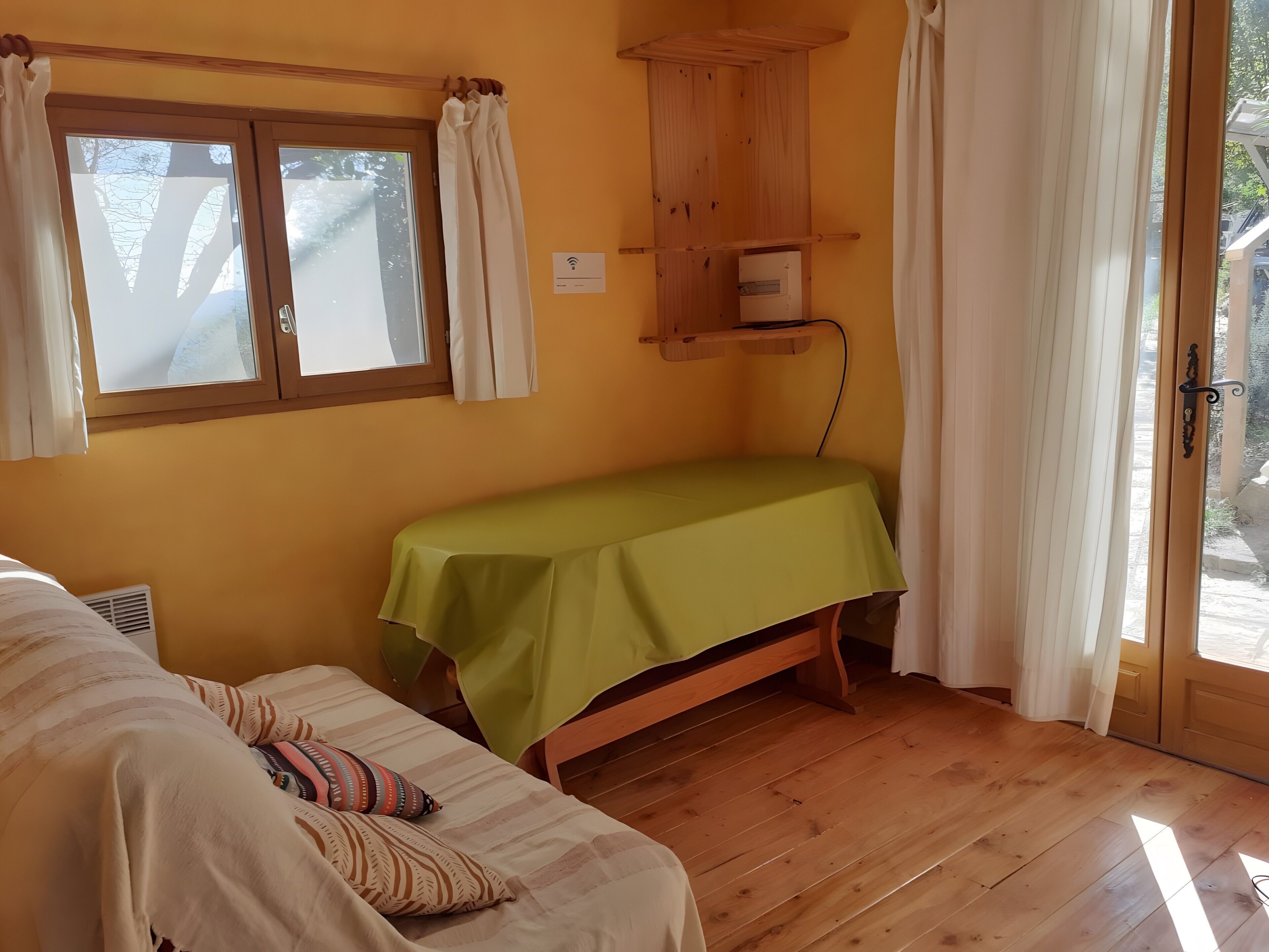 2 slaapkamers, wifi, beddengoed