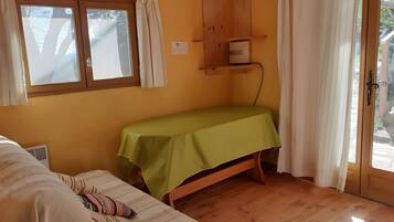 2 slaapkamers, wifi, beddengoed