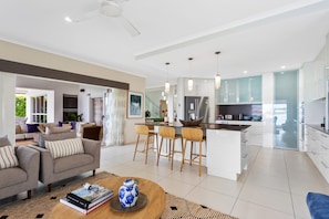 Apartment | Bahagian dalam