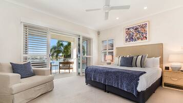 Apartment | 4 bedrooms, iron/ironing board