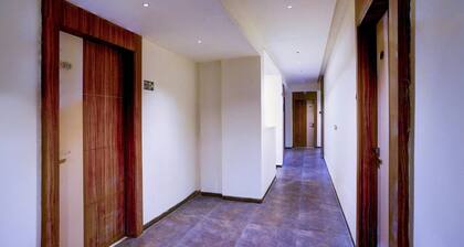 Townhouse Oak New Nashik Highway 3