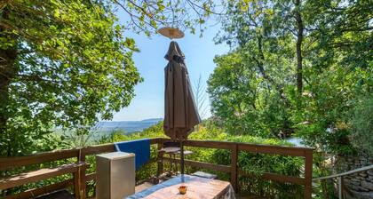 Gite du haut – in La Rouquette, a charming little hamlet