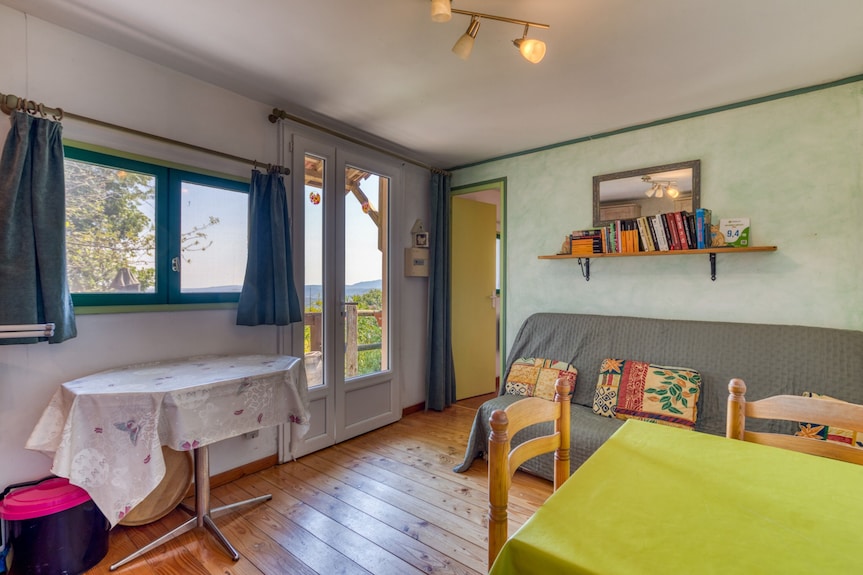 Gite Du Haut - à La Rouquette, Petit Hameau Plein De Charme - Saint-Guilhem-le-Désert