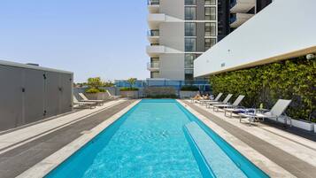 Apartment | Pool | Outdoor pool