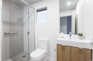 Apartment | Bathroom | Hair dryer, towels, soap, shampoo - 2 bed Apartment in Trendy Collingwood (Melbourne)