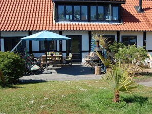 House | Outdoor dining - 4 Star Holiday Home in Allinge (Allinge)