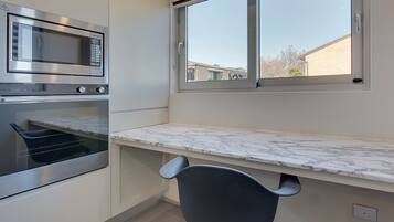 Apartment | Private kitchen | Fridge, cookware/dishes/utensils