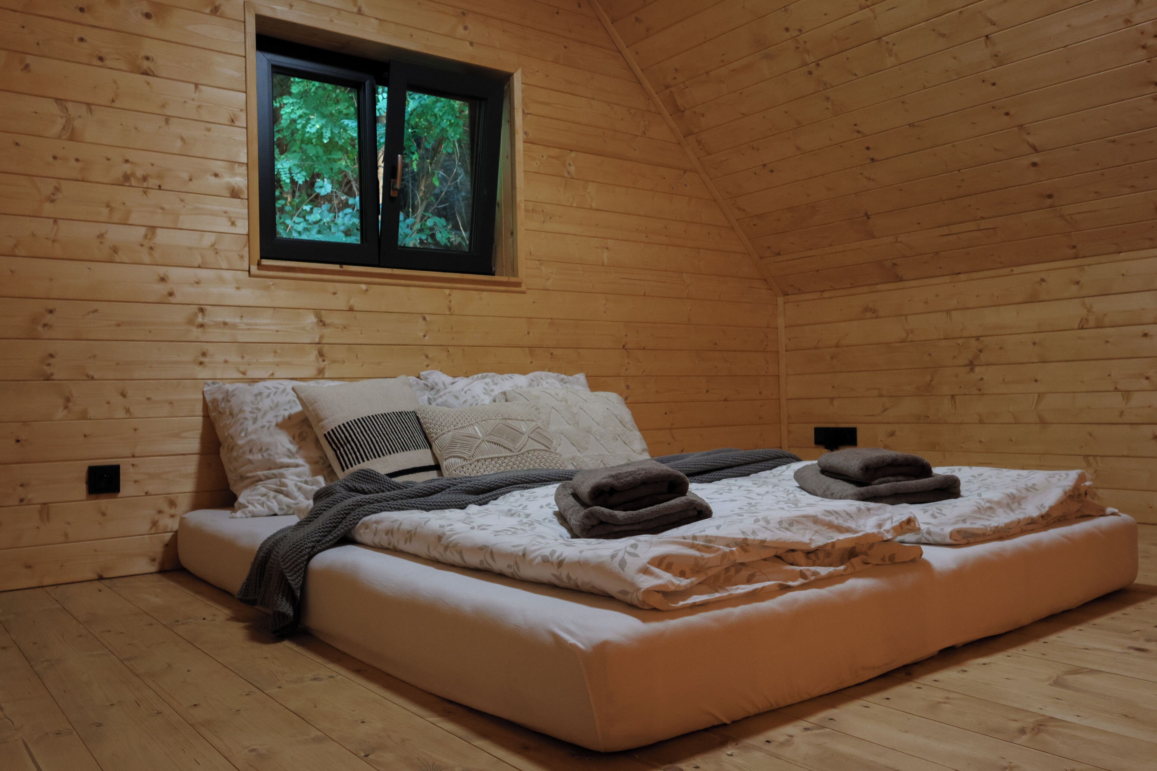 2 dormitorios y ropa de cama