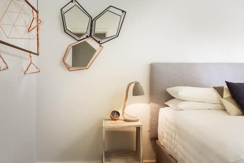 Apartment | 2 bedrooms, laptop workspace, iron/ironing board