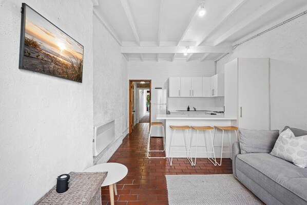 Apartment | Living area