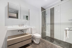 Apartment | Bathroom