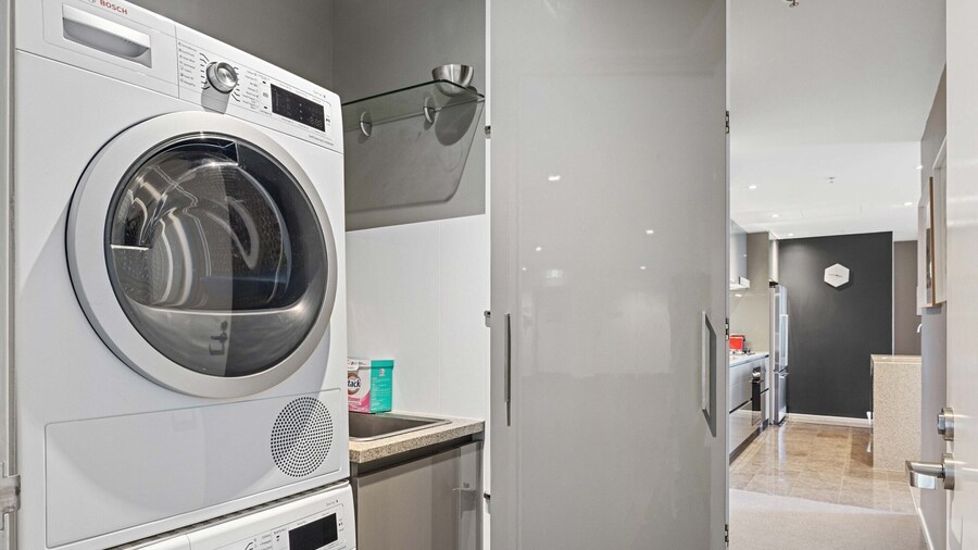 Sky High Views in the Heart of Canberra