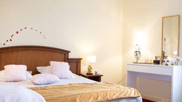 Tabla de planchar con plancha y wifi gratis