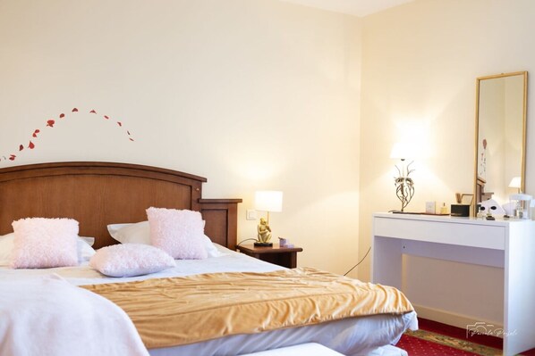 Strykjärn/strykbräda och gratis wi-fi