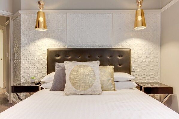 2 habitaciones y espacio para trabajar con laptop