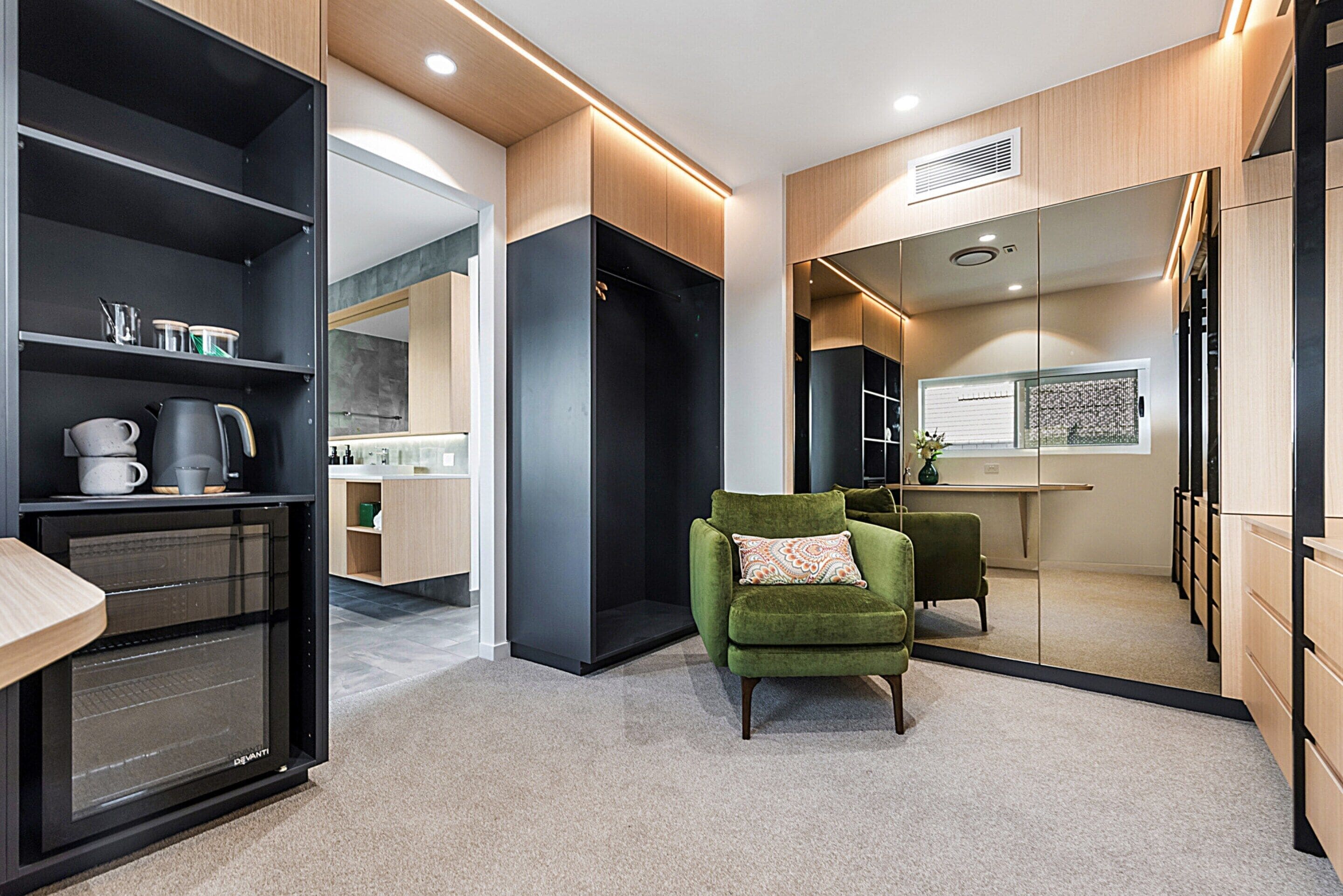 Apartment | 4 bedrooms, laptop workspace, iron/ironing board, bed sheets