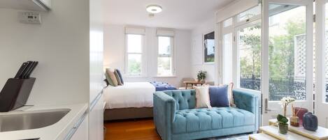 Appartement | 1 chambre, fer et planche Ă repasser, literie fournie