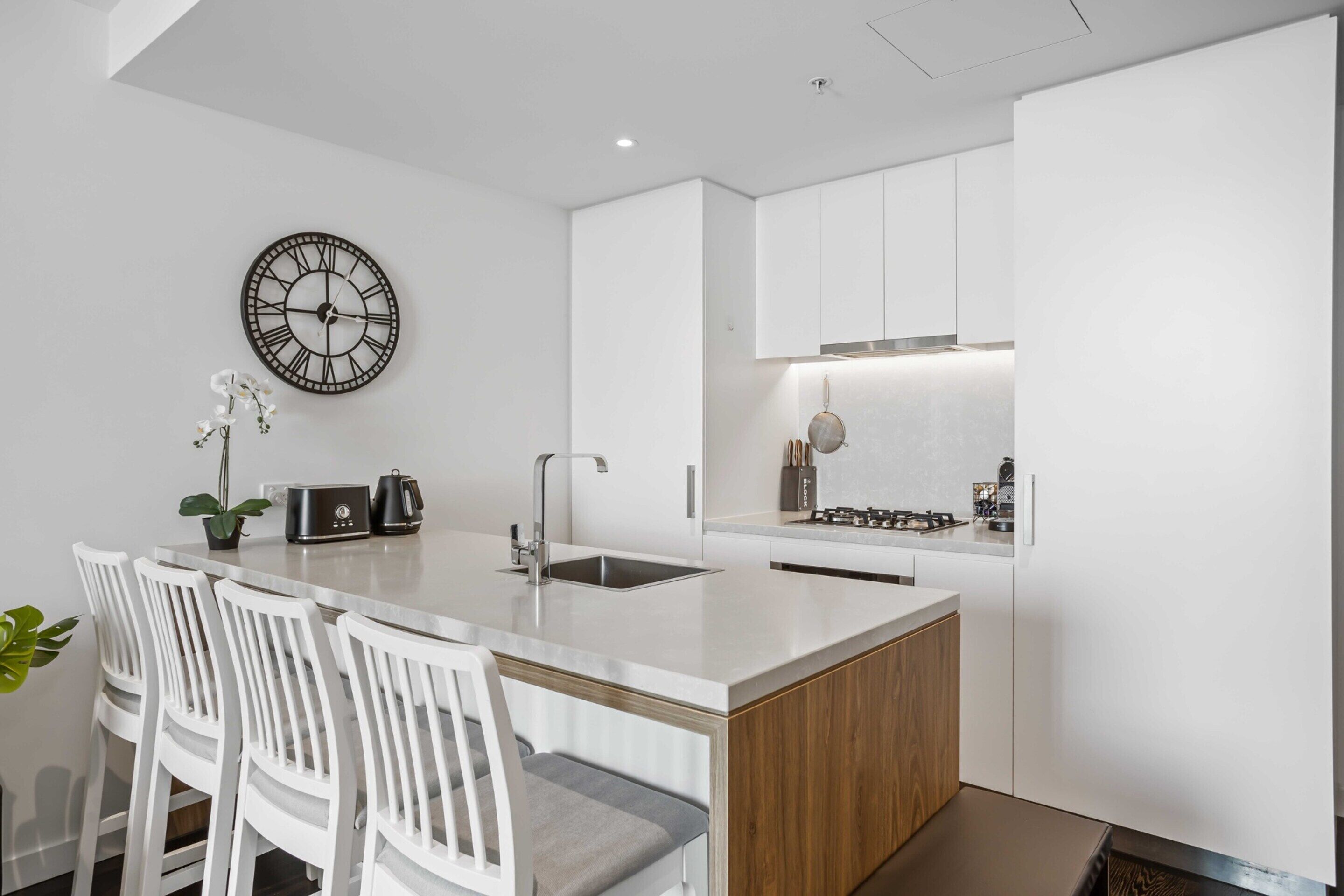 Apartment | Private kitchen | Cookware/dishes/utensils