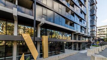 Apartment | Reception