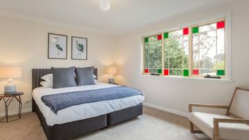 Apartment | 3 bedrooms, bed sheets