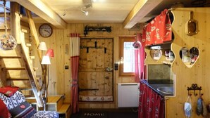 Interior - Savoyard Mazot IN THE Heart OF THE Village OF Hauteluce Ideal FOR A Couple (Beaufort)
