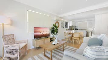 Apartment | Living area
