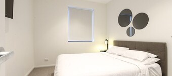 Gorgeous 2-bed Apartment By Shops