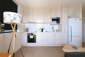 Apartment | Dapur peribadi | Alat memasak/pinggan mangkuk/perkakas dapur
