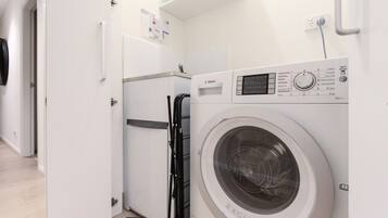 Apartment | Bathroom | Hair dryer, towels, soap, shampoo