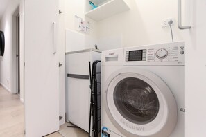 Căn hộ | Phòng tắm | Máy sấy tóc, khăn tắm, xà phòng, dầu gội 