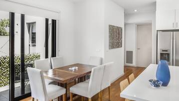 Apartment | Bathroom | Towels