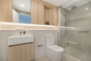Apartment | Bathroom