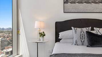 Apartemen | 1 kamar tidur, setrika/meja setrika, dan seprai linen