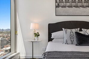 Apartemen | 1 kamar tidur, setrika/meja setrika, dan seprai linen