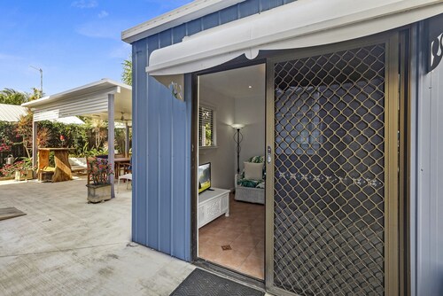 The Little Blue Shack - Marcoola Granny Flat