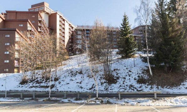 Exterior - Holiday Home in Villards With Valley View (Bourg-Saint-Maurice)