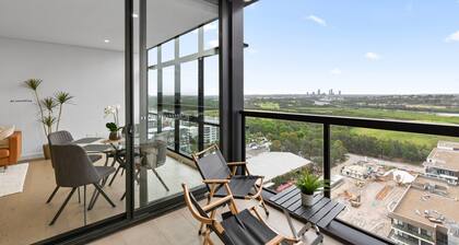 Chic 1-bed With Pool by River, Ferry & Amenities