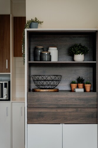 Peaceful 1-bed Apartment Close to Lonsdale St