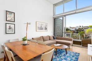 Interior - Charming Modern Apartment With City Views (Sydney)